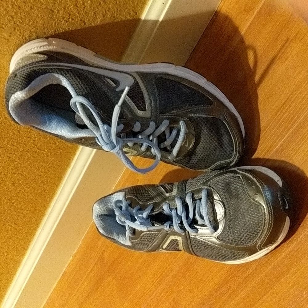 Women's Nike shoes